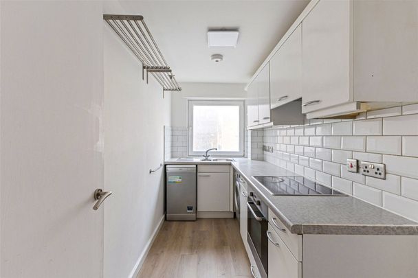 Homer Drive, Isle Of Dogs, London, E14 flat to rent - Photo 1