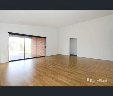 134 Mills Road, Warragul, Vic 3820 - Photo 1