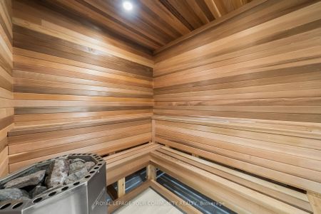 For Lease - 72A Oxford Street, Richmond Hill, Ontario - Photo 3