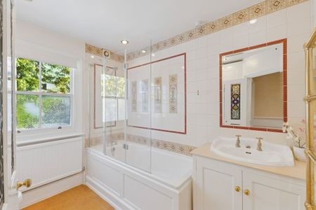 6 bedroom terraced house to rent - Photo 3