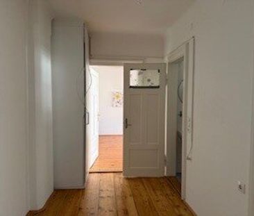 Altbauschönheit: Gemütliche 1-Zimmer-Wohnung, Küche/Essen extra, gr... - Photo 5