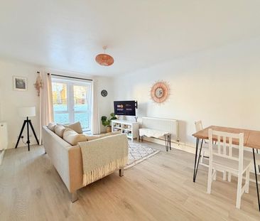 1 Bed Flat, Parrs Close, CR2 - Photo 1