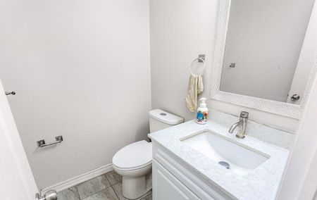 For Lease - 20 Driscoll Drive, Brampton, Ontario - Photo 3