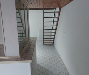 Appartement à louer - REIMS - AVENUE DE LAON - Photo 3