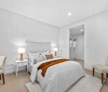 Immaculate | Sought-After Convenience - Photo 5