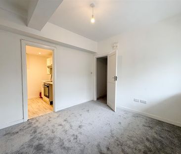 Marine Court, St. Leonards-On-Sea - Photo 5