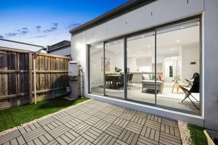 35 Brunton Crescent, Mulgrave - Photo 2
