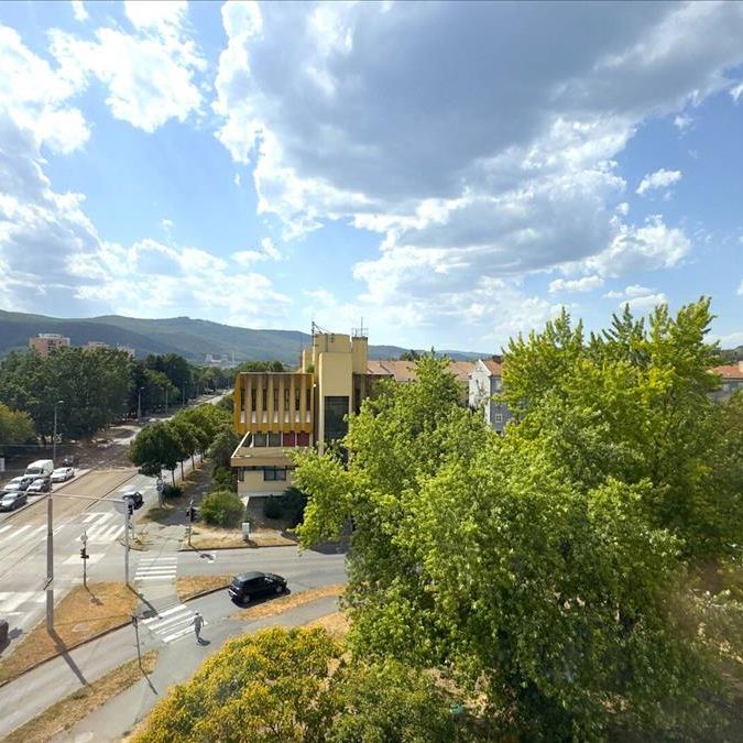 Kiadó felújított lakás - Miskolc - Fotó 1
