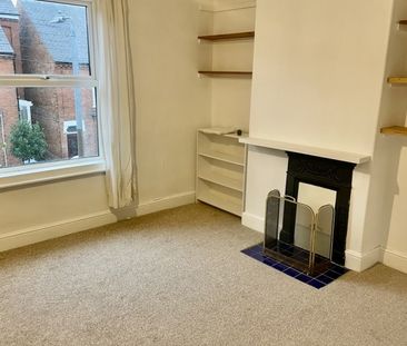 13 York Avenue, Lincoln, LN1 1LL - Photo 2