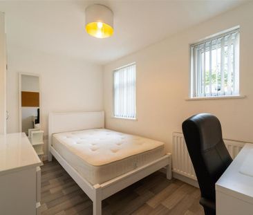 5 bedroom house to rent - Photo 4