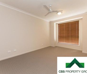 STYLISH, MODERN & SPACIOUS HOME - Photo 1