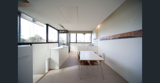 SUPERB ARCHITECT DESIGN HOME/OFFICE IN DESIRABLE LOCATION - Photo 1