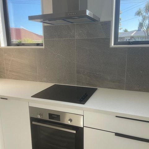 4 BDR House For Rent ( Mangere Near Middle More) - Photo 1