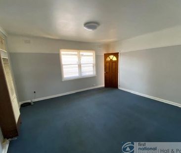 1 / 6 Aratula Street, Dandenong - Photo 2