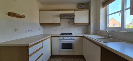 Grantham Close, Belmont - Photo 3