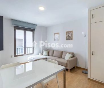 Piso en alquiler en Centro - Photo 1