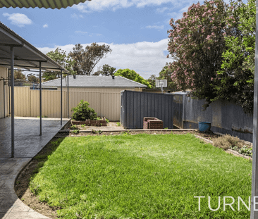 3 Bedroom Family Home - Photo 5