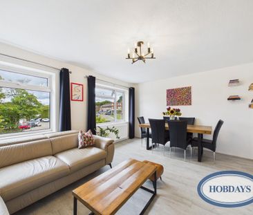 3 bedroom maisonette to rent - Photo 1