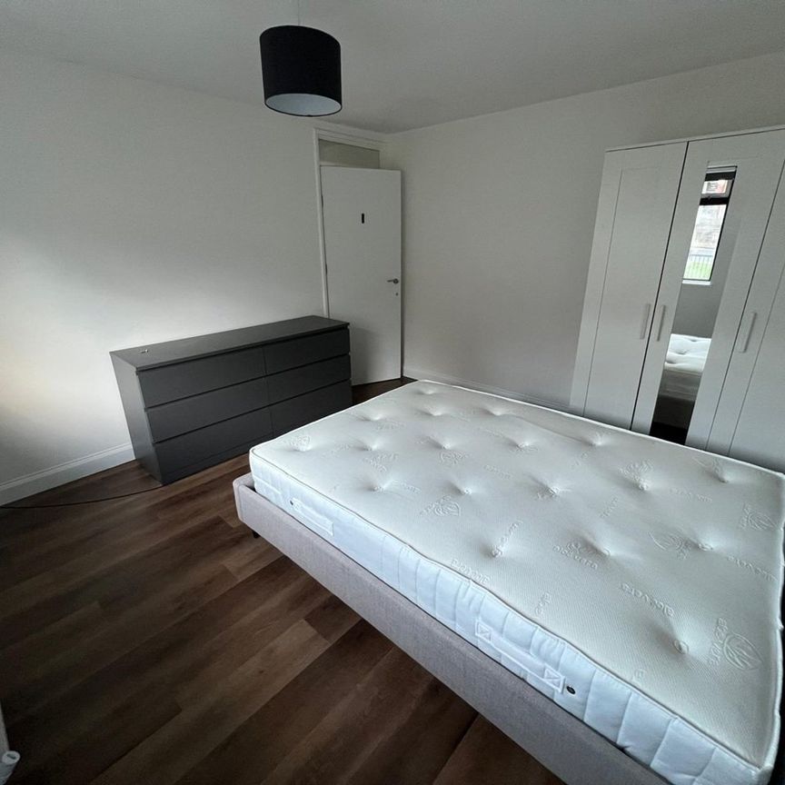 Room in a Shared House, Woodborough Road, NG3 - Photo 1