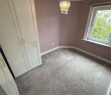 3 bedroom end of terrace house to rent - Photo 1