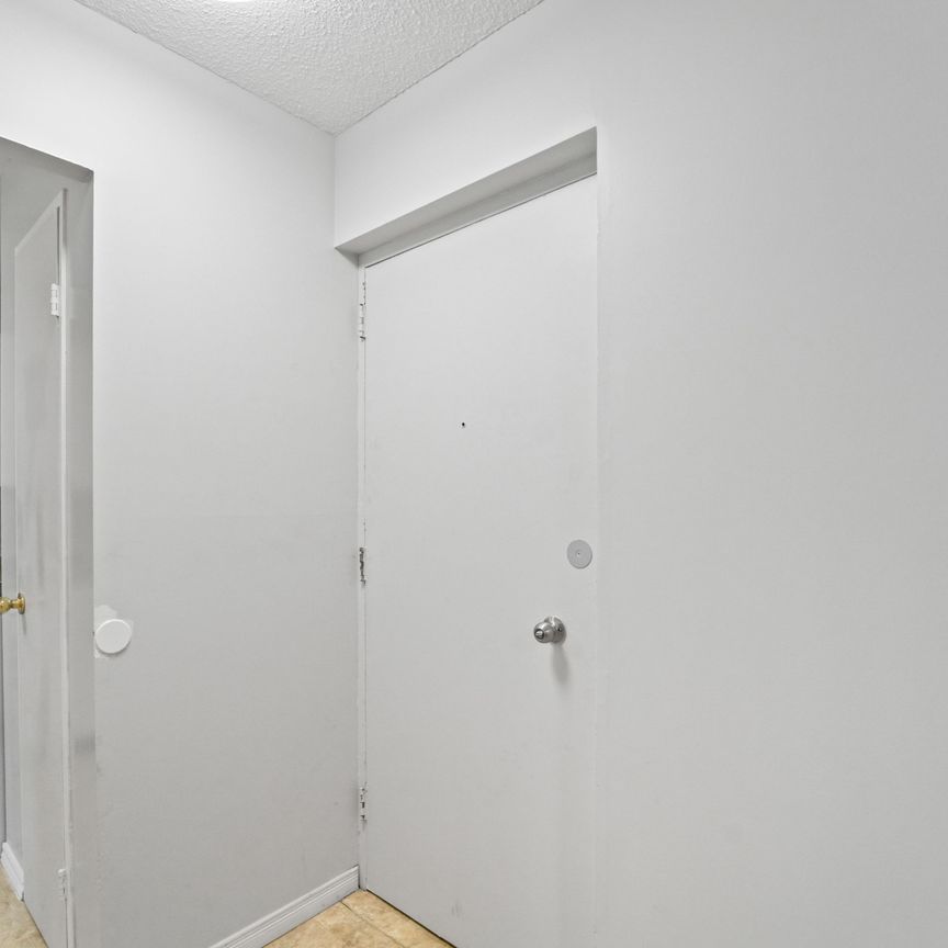 For Lease - 47 MUNROE Street Unit# 103, Cobourg, Ontario - Photo 1
