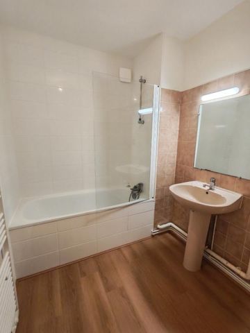 Location Appartement 2 pièces 57m² NANCY 54000 - Photo 5