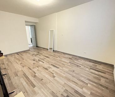 Location Appartement 2 pièces 44m² - Photo 1