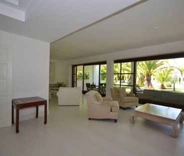 Detached Villa · Guadalmina Baja - Photo 2