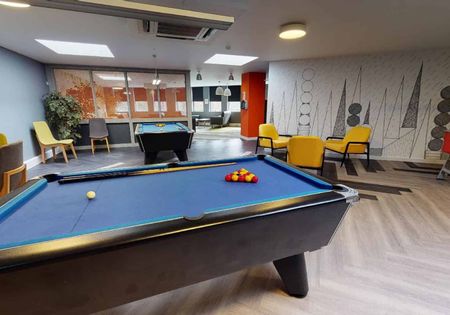 Bronze Studio - Photo 5