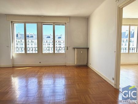 Location Appartement 3 pièces 81m² - Photo 2