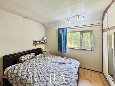 4 bed terraced house to rent in Pullman Road, Wigston, LE18 - Photo 5