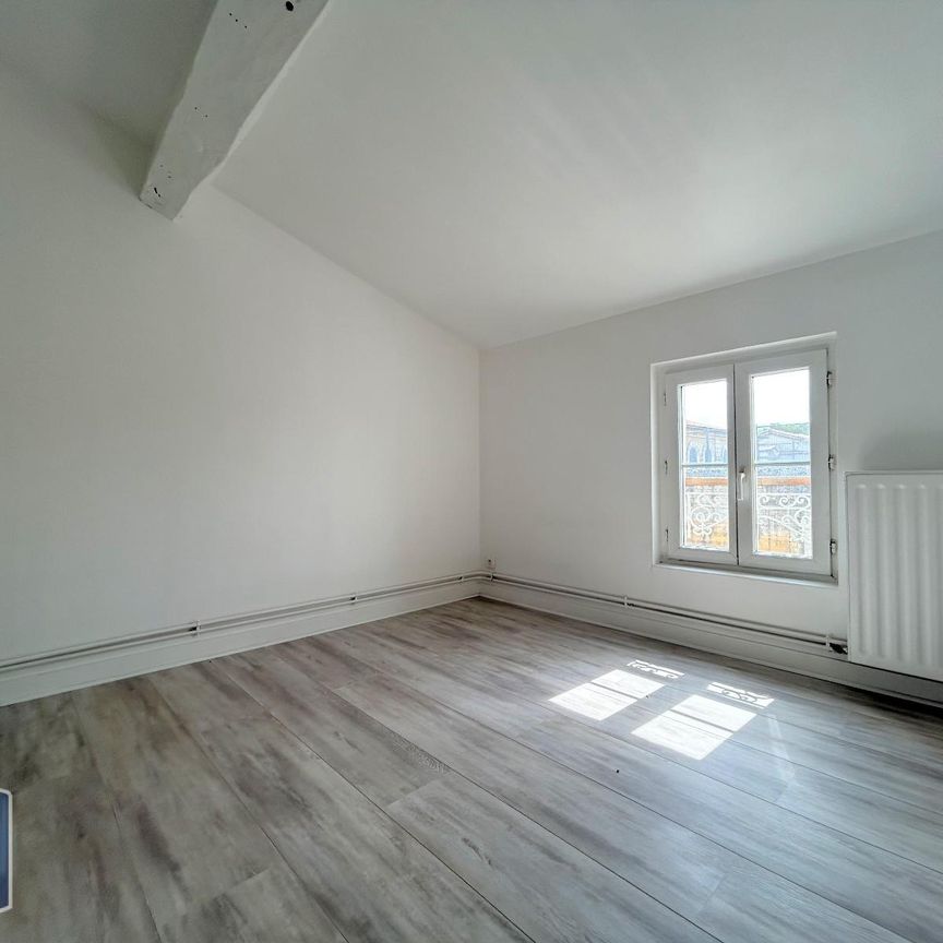Location Appartement 2 pièces 35m² SAINTES 17100 - Photo 1