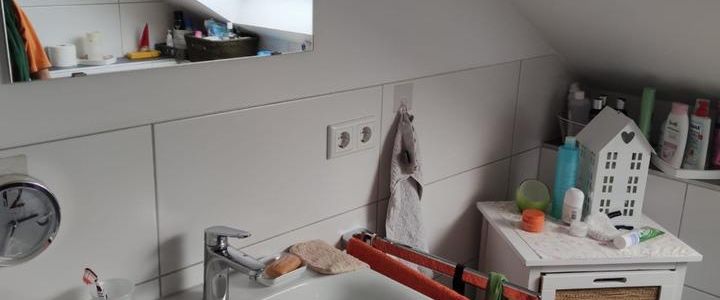 Helle ruhige 2,5 ZKB DG-Whg mit Loggia, Bi-West (Babenhausen) - Foto 1