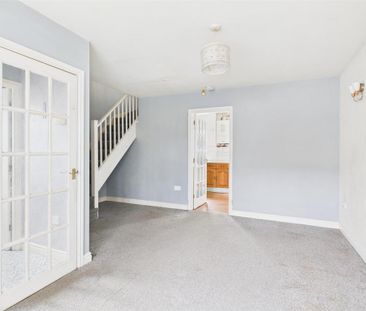 3 bedroom detached house to rent - Photo 2