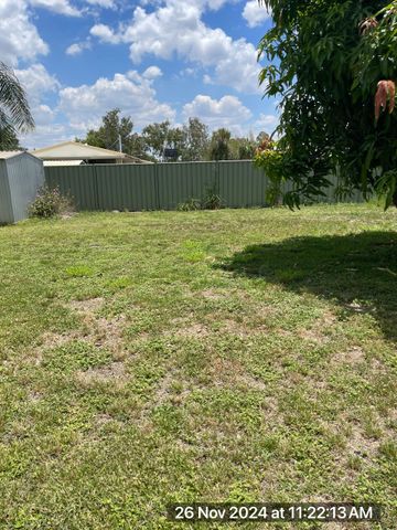 Family Home in the Heart of Moranbah - Photo 5