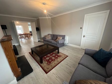 Willsbrook Road, Lucan, Co. Dublin - Photo 2