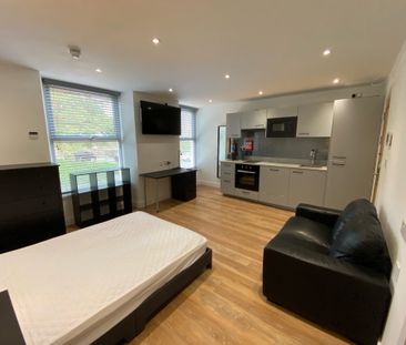 High Quality High Specification Student House - Individual Self Con... - Photo 3