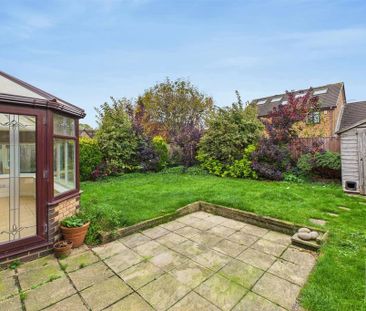 4 bedroom detached house to rent - Photo 5