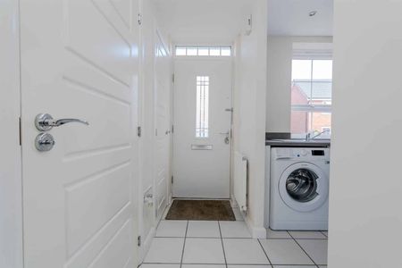 Hallum Way, Hednesford, Cannock - Photo 4