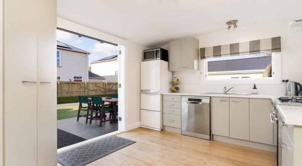 Classic Character Meets Modern Living - Photo 1