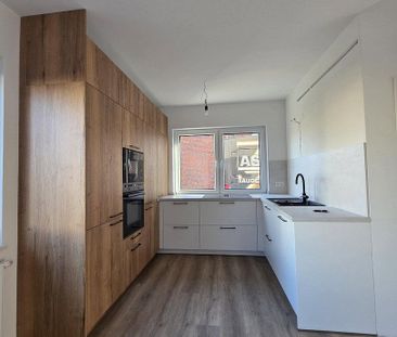Pronájem bytu 4+1 • 115 m² bez realitky, Dolní Sasko - Photo 3