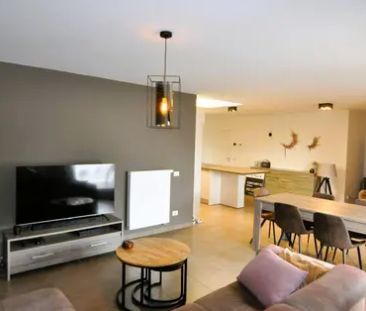 Ruim, eigentijds appartement met zuidgericht terras & parkin - Foto 2