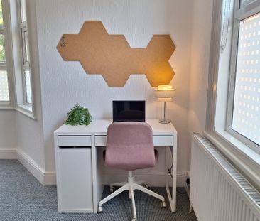 6 bedroom house - Photo 3