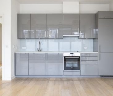 3 bedroom apartment to rent - Photo 4