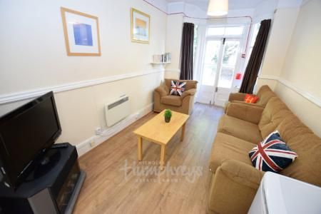 Adams Avenue, Abington, Northampton, NN1 - Photo 1