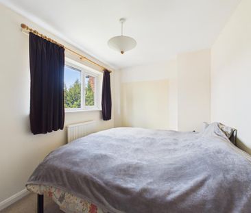 1 bedroom semi-detached house to rent - Photo 4