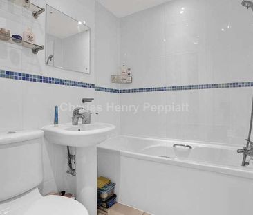 Mizzen Mast House, London, SE18 - Photo 6