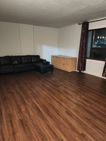 For Lease - 26 Trueman Street, Brampton, Ontario - Photo 4