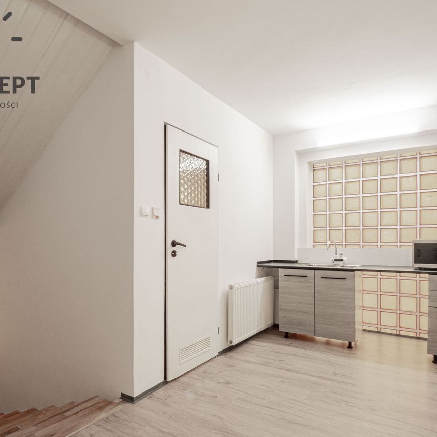 Dom pod działalność | 9 pokoi | Fabryczna | 260m2 - Photo 1