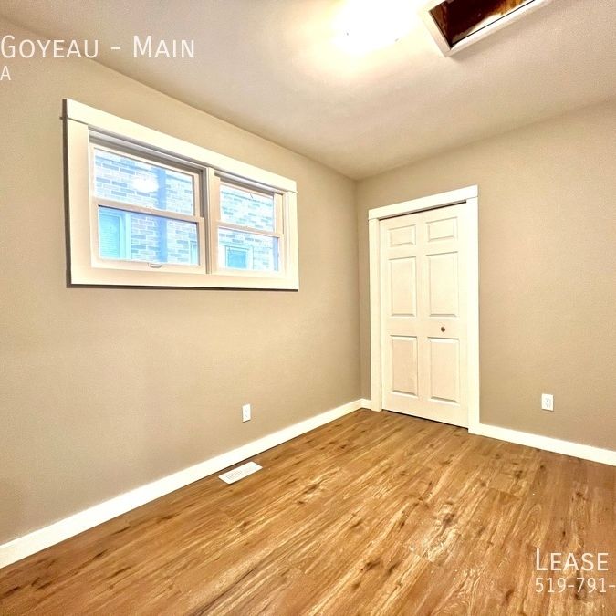 Completely Renovated 4 Bedroom 1 Bathroom Main Floor Unit - Photo 1
